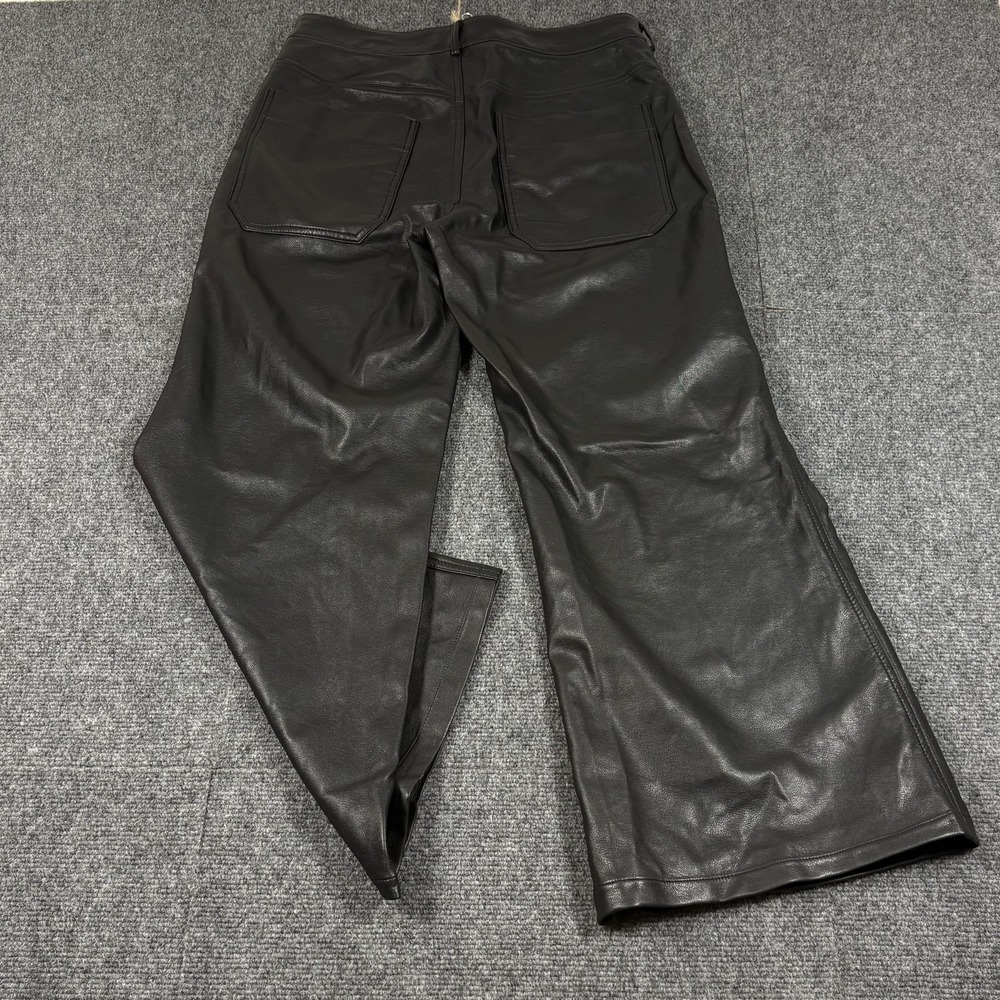 Pilcro Anthropologie Wide Leg Faux Leather Pants Black Women's Size 30P (30x26) - Picture 3 of 13